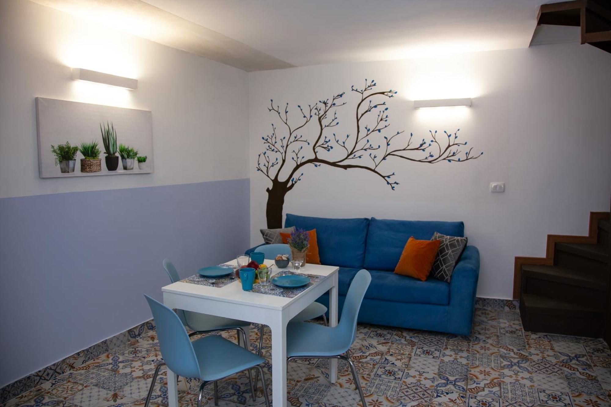 La Casetta In Centro By Sicily In Home Катания Экстерьер фото